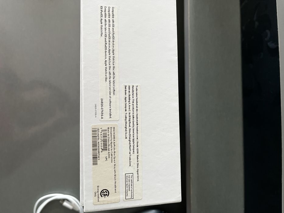 Наушники беспроводные в отличном состоянии