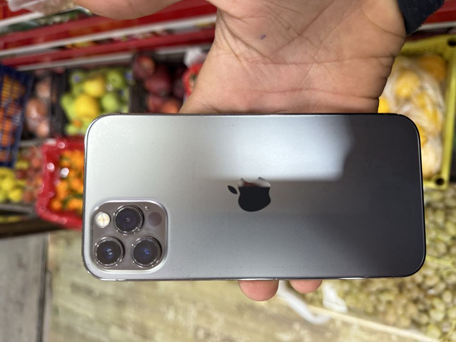 Iphone 12 pro idiyal