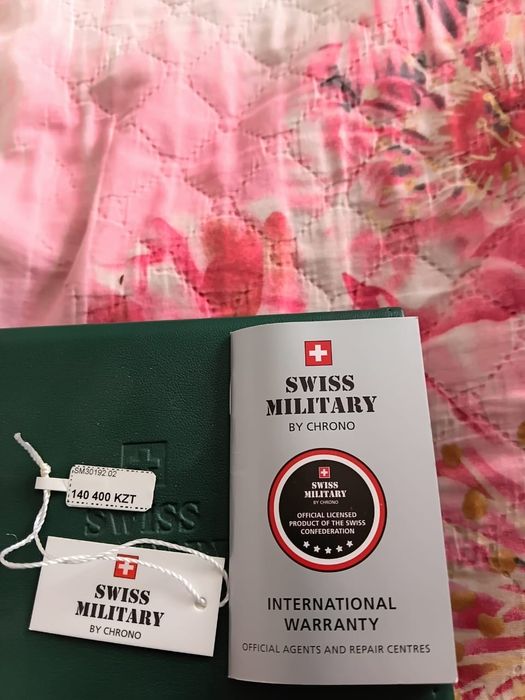 Часы новые наручные