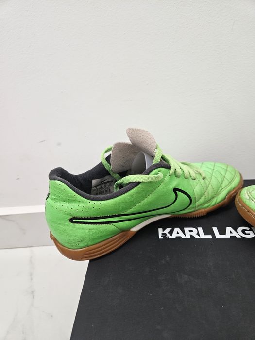 Nike tiempo futsal fotbal