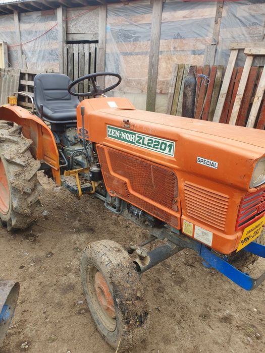 Vând Tractor Kubota