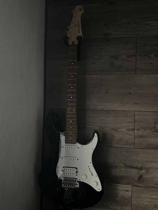 yamaha pacifica 012 электрогитара