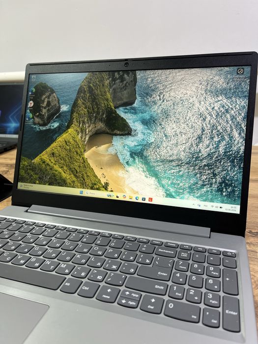 Ноутбук Lenovo Core i3-11