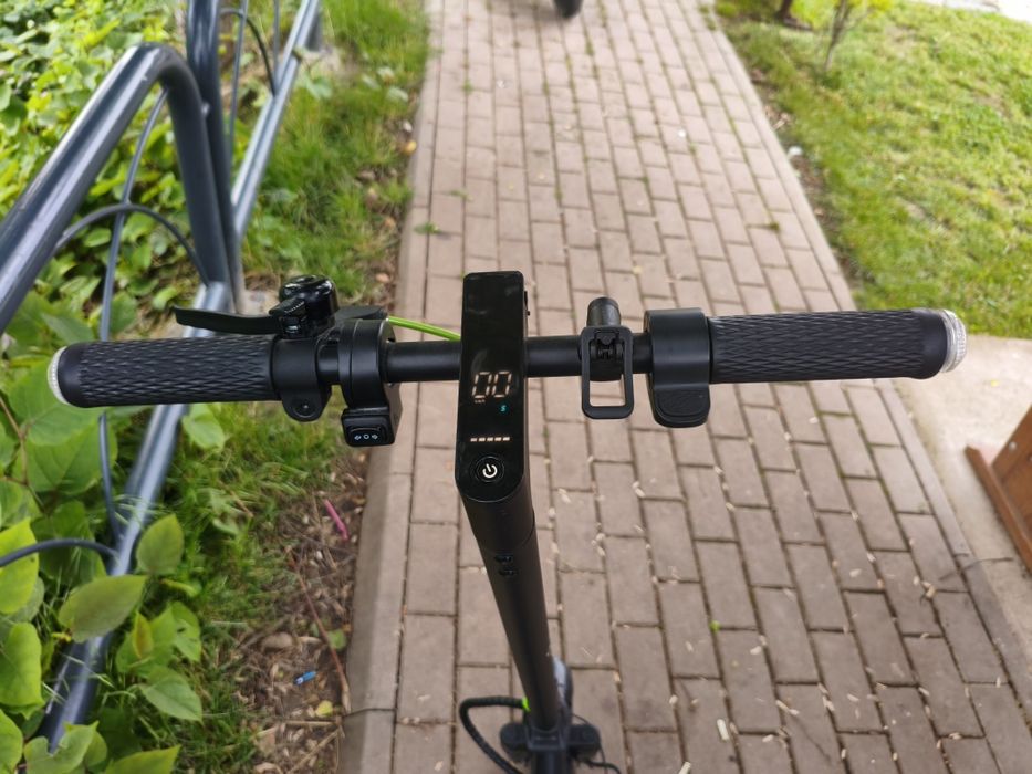 Vând trotineta electrica myria road traveller viteza maxima 25 km h,  50 km autonomie ,PREȚ FIX 1500 lei