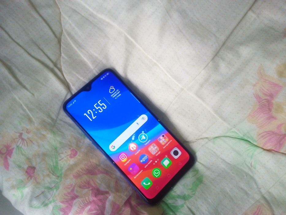 Оппо а5с с коробкой