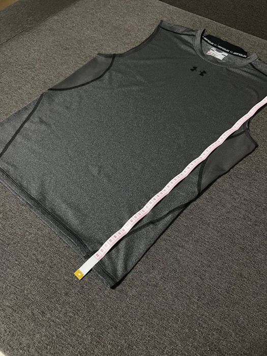 5€!!! Мъжки потник Under Armour L (Оригинал)