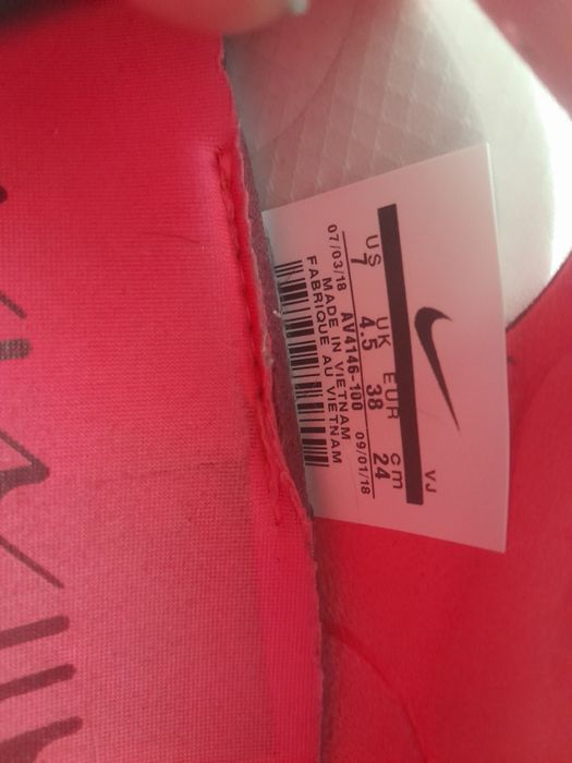 Маратонки New balance Nike