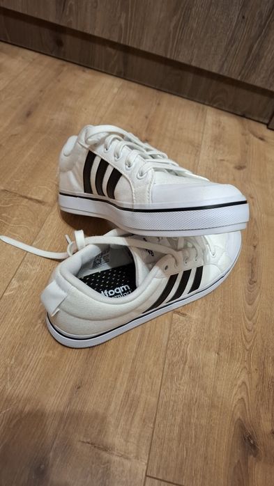 Адидас кецове 42
