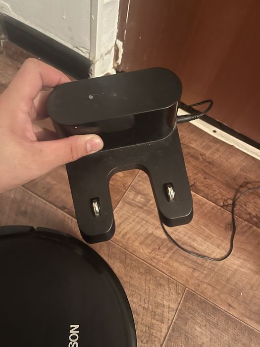 Продается робот пылесос ONSON