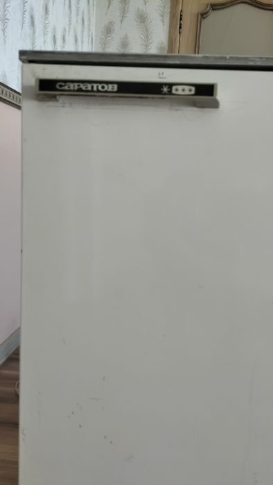 Холодильник  на запчасти