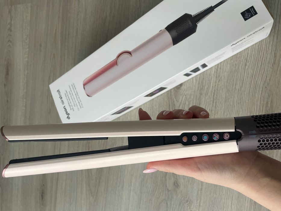 Dyson airstrait, ползван само 2 пъти