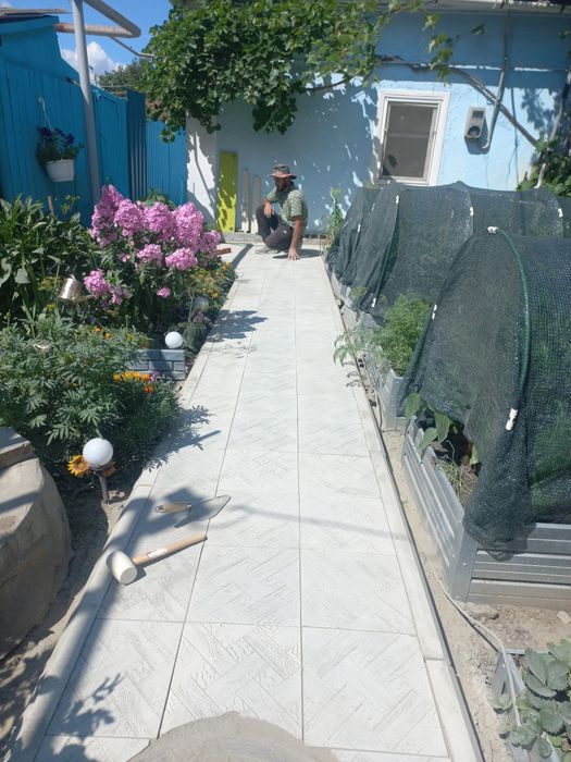 Укладка брусчатка,тротуарной плитки