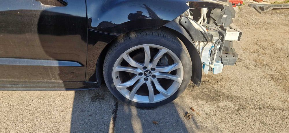 PEUGEOT RCZ 1.6 бензин