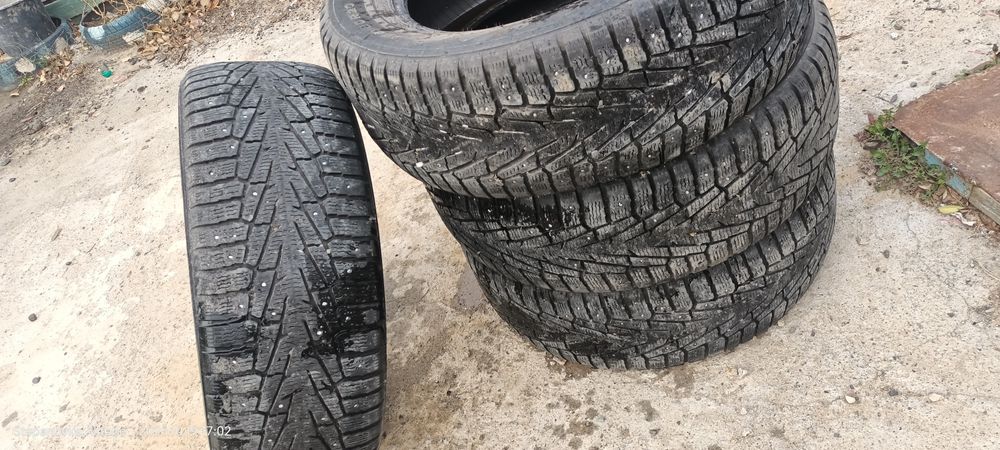 Продам шины б.у.