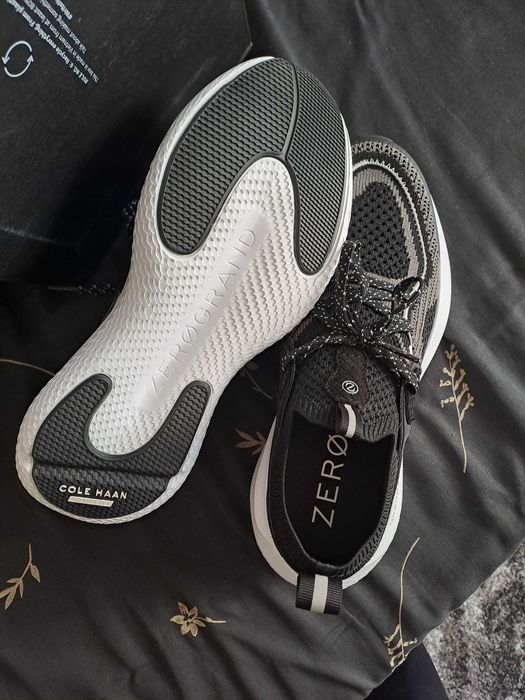 Продавам  оригинални маратонки  на Cole Haan-нови