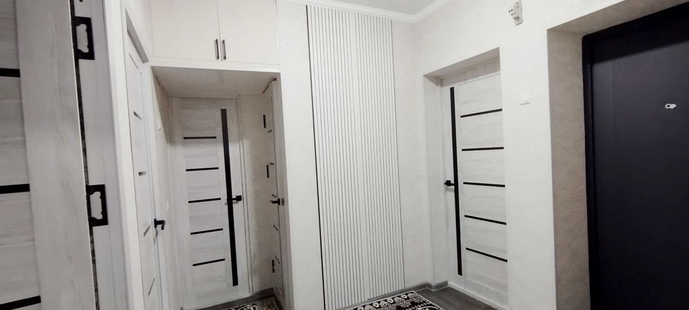 Дукент 14-кварталда 3 хонали квартира сотилади