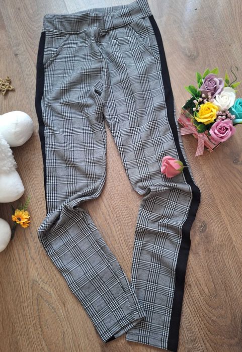 Плътен панталон по тялото