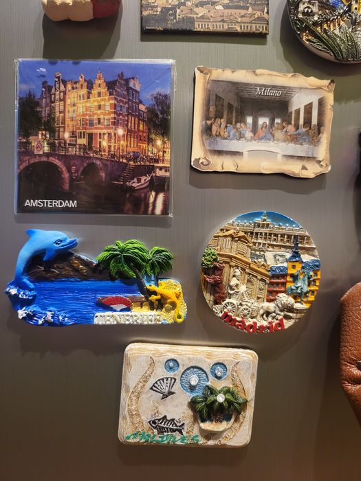 Magneti Nisa, Amsterdam, Tenerife, Maldive, Milano, Madrid, Makarska, Thailanda, citat prietenie, pantofi Holland, Pantofi Romania