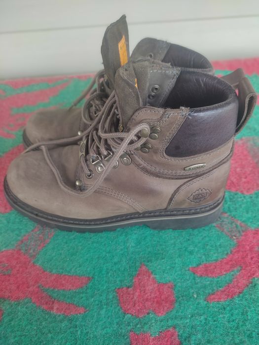 Ботинки спортивные