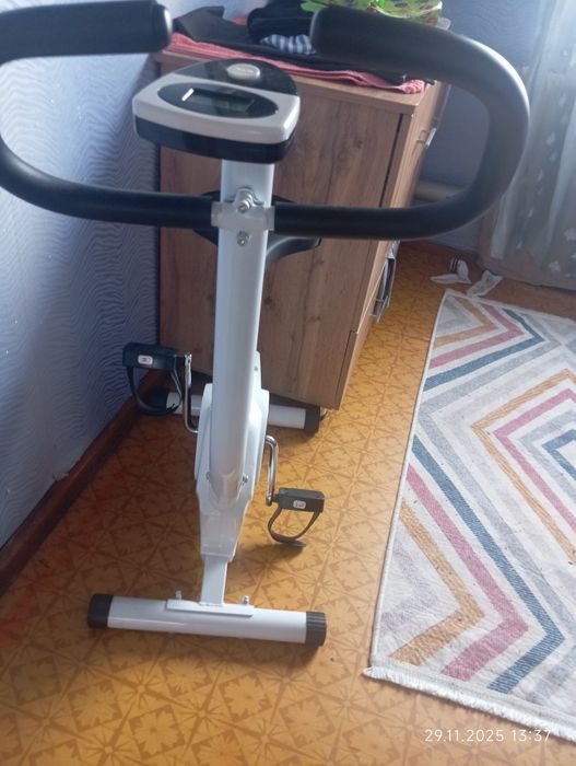 Велосипед-тренажер