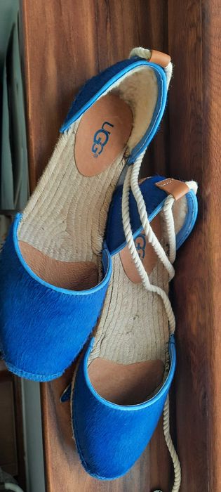 Vand espadrile UGG noi