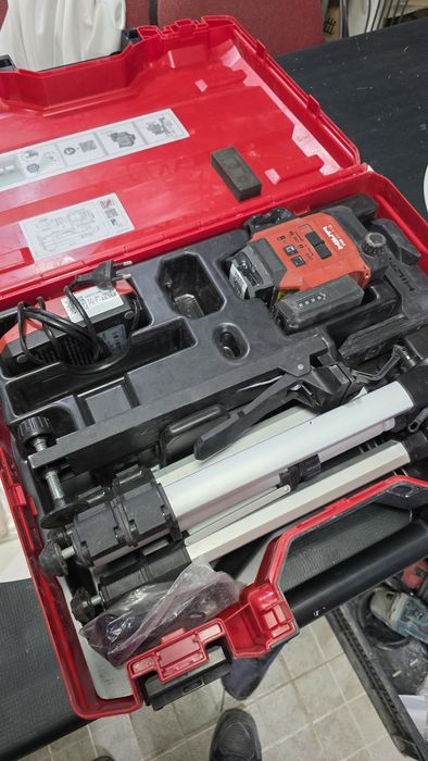 Laser hilti pm 30