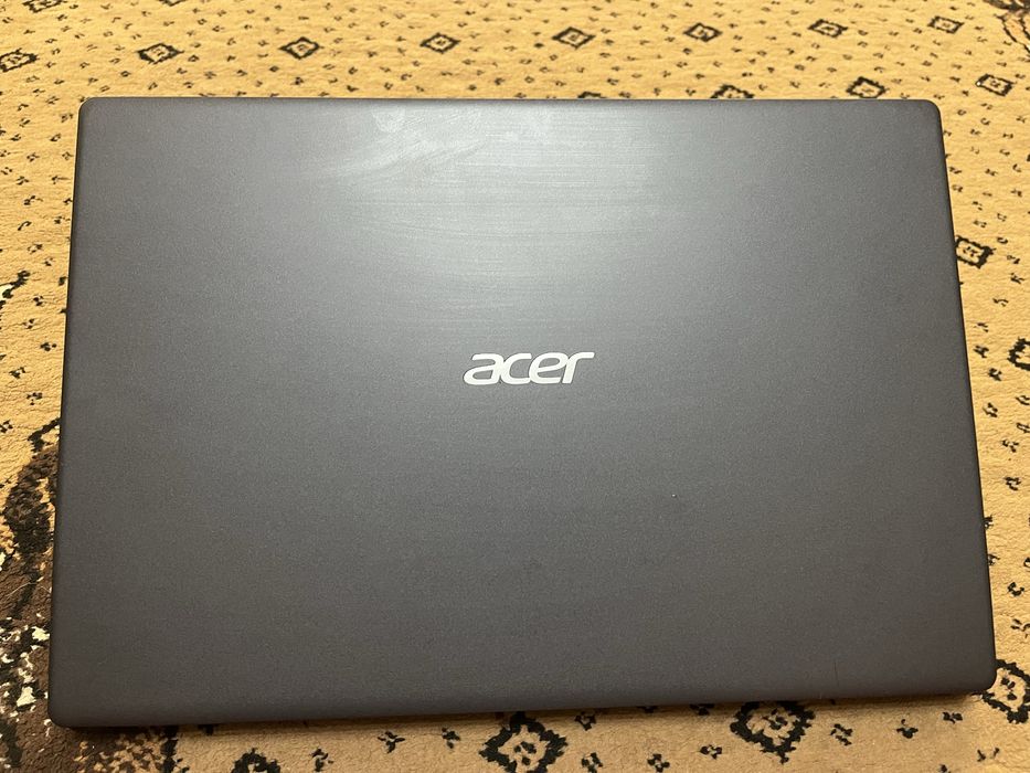 Ноутбук Acer aspire3