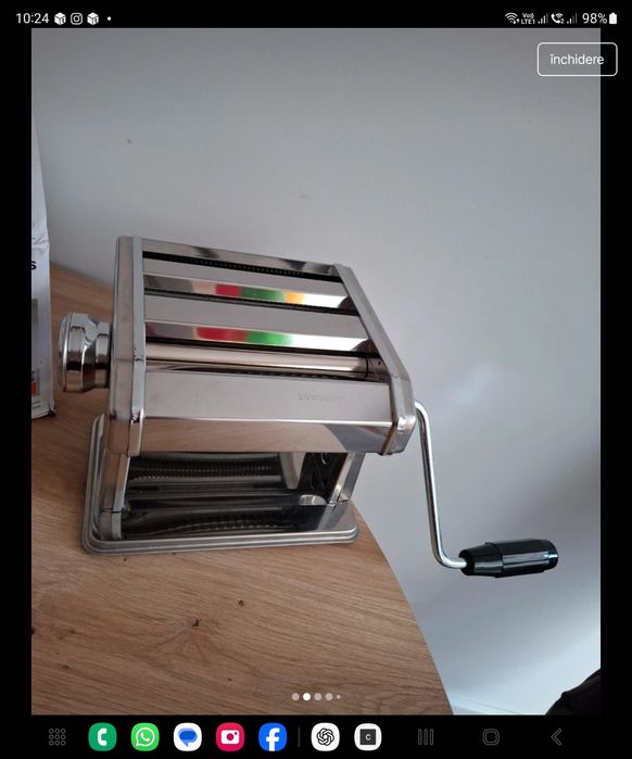 Aparat de făcut tăiței Royalty Line – aproape nou