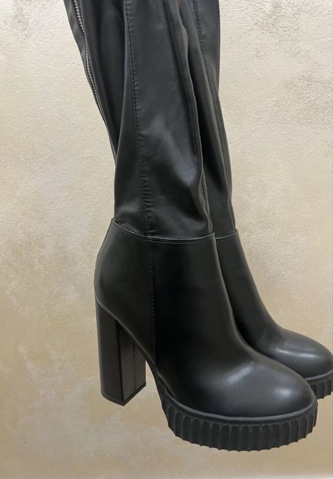 Ботуши/Чизми Guess на ток