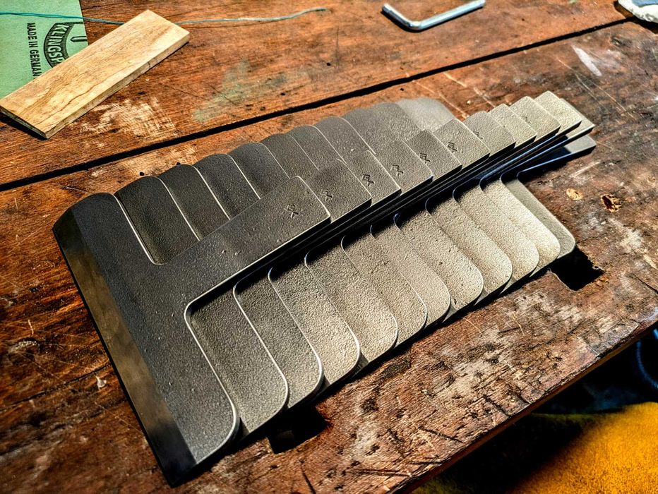 Длето, нож за кожа, инструмент за ръбове