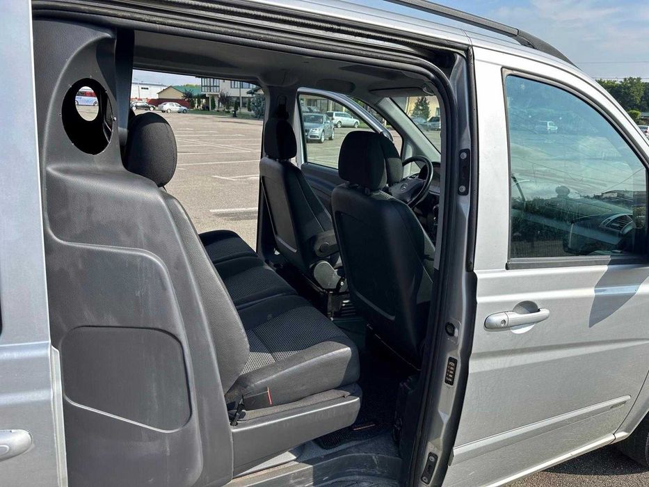 MERCEDES VITO 5 locuri + marfa