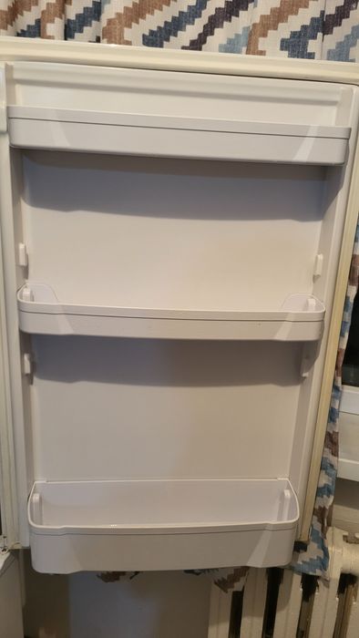 Продается холодильник