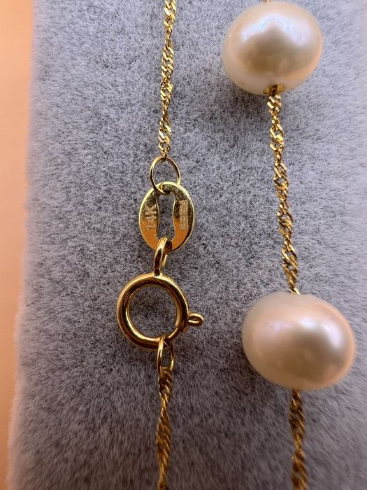 Продам золотую цепочку - подвеску.