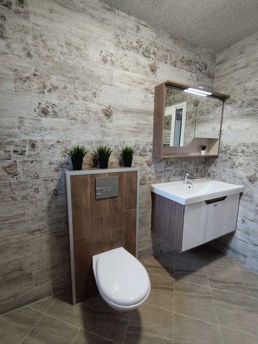 Дава се под наем Къща в с. Драгичево, Област Перник - 194 кв.м за 1020 € - Снимка #11