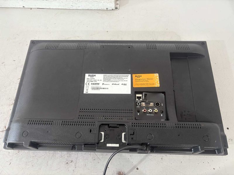 Телевизор - Bush 24 inch / Smart A7