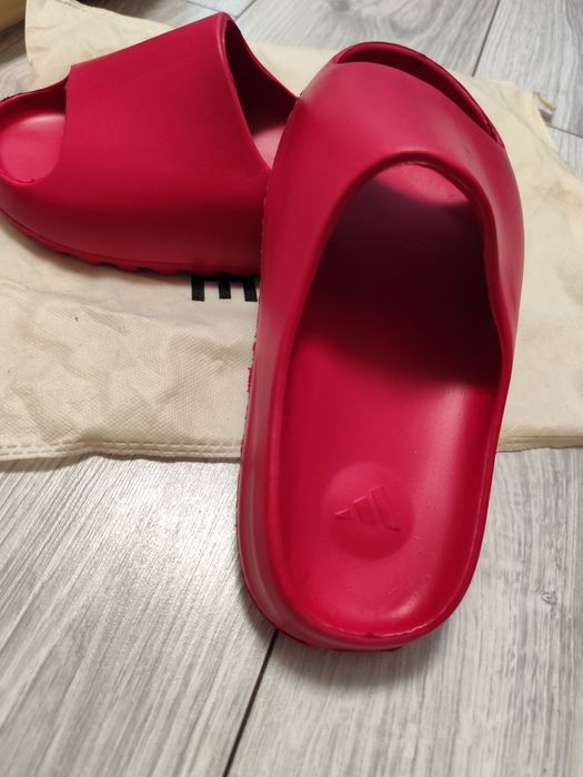 Papuci damă fucsia