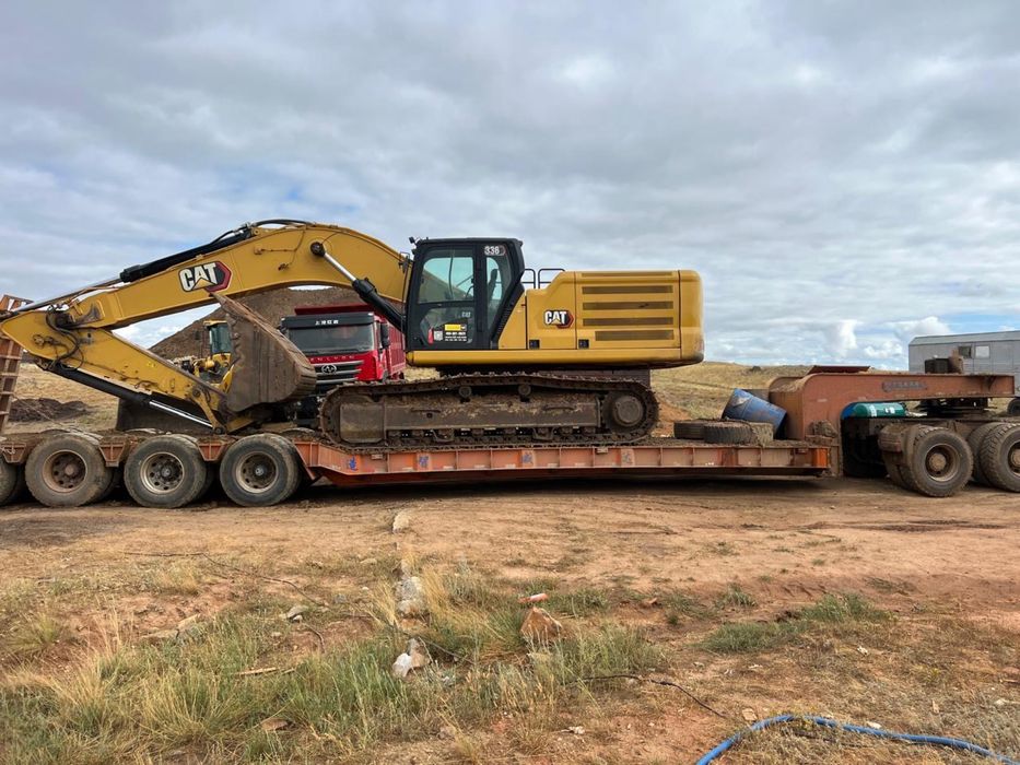 Аренда  услуги экскаватора с оператором