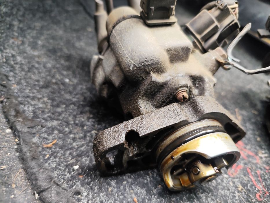 Делко за mitsubishi colt от 96-та до 2000 година 12 вентила 1 5