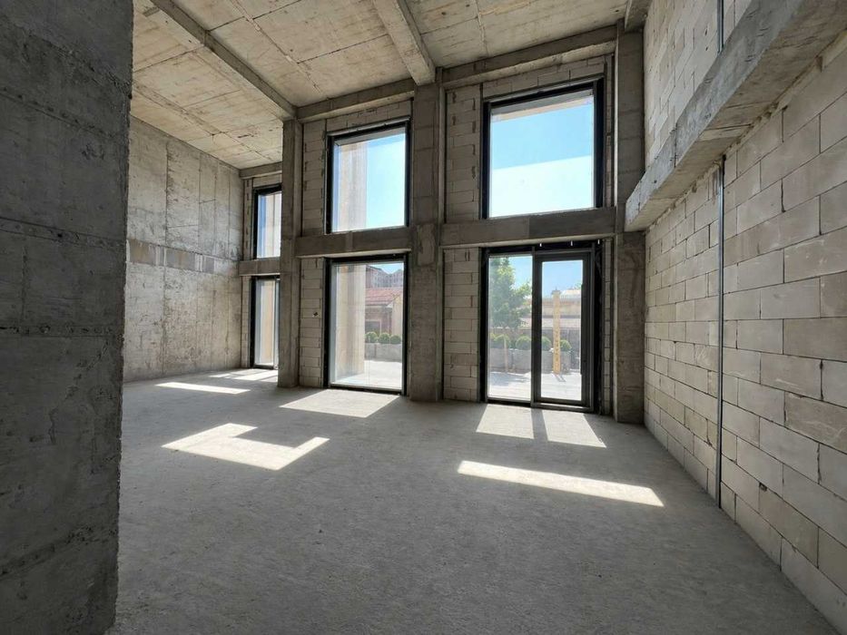 Аренда Помещение в Мирабад-Авеню 577 м²(RG)