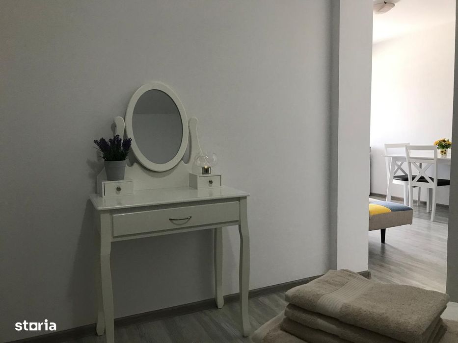 2 camere Saturn