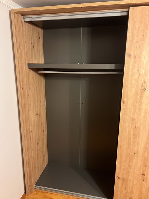 Montaj mobila si accesorii