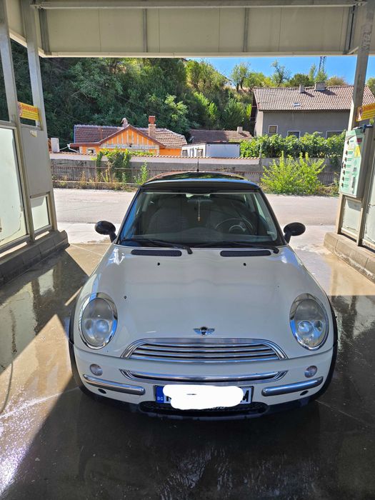 Продава се Mini One