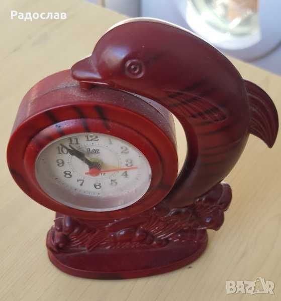 Продавам нов часовник кварцов и часовник будилник