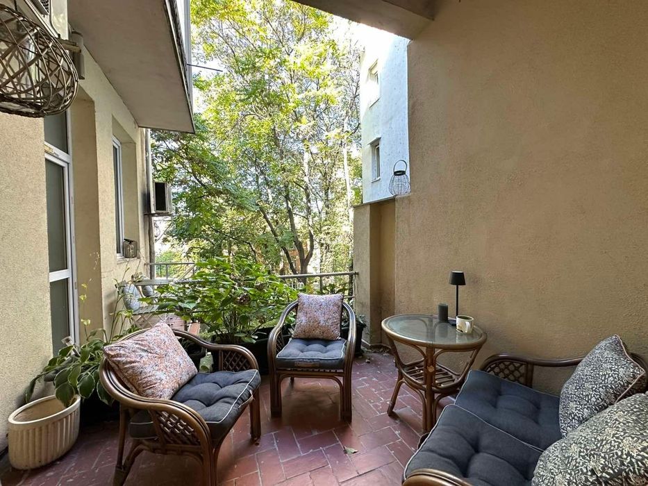 Продава се Четиристаен апартамент в София, Център - 135 кв.м за 4282 €/кв.м - Снимка #3