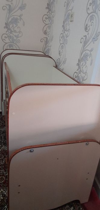 Детская кровать.