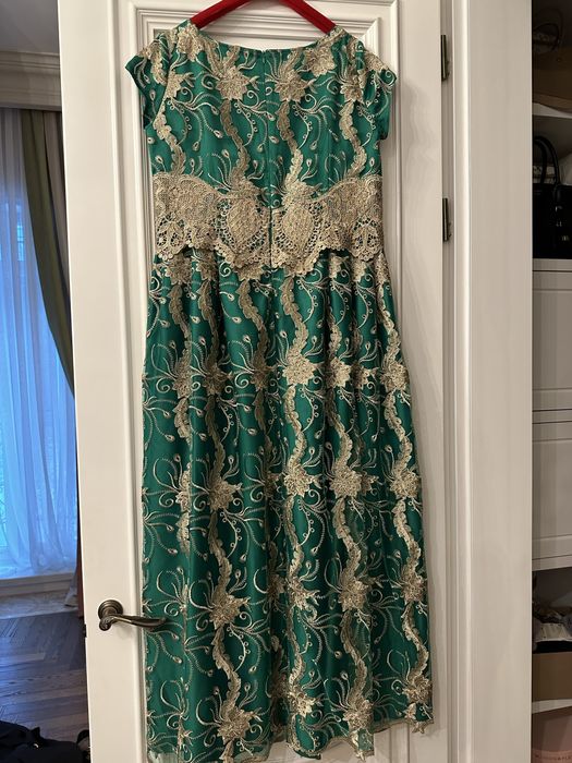 Женское платье новое