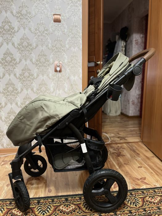 Коляска Tomix