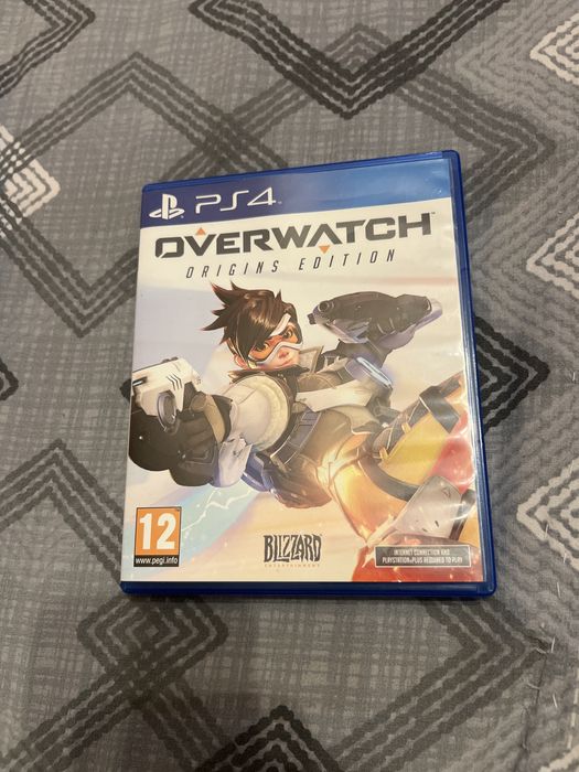 Dirt 5 ;Overwatch PS 4