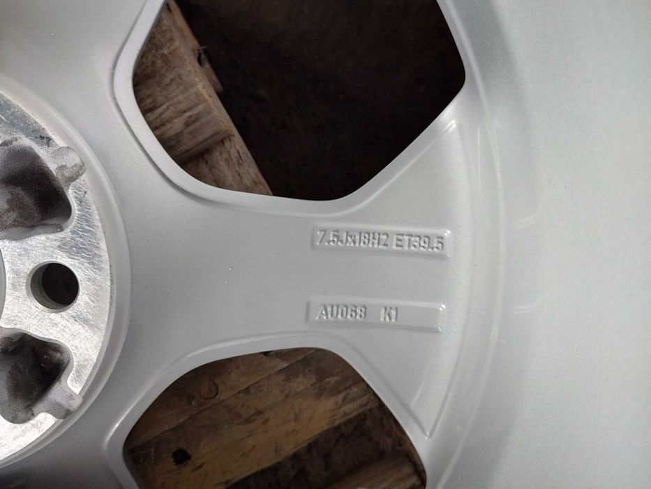 18 джанти 5х100 Audi A1 S1 8X S-Line 7,5J et39,5 Ауди А1 Оригинал Нови