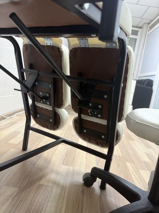 Продам кресло для педикюра + стул для мастера